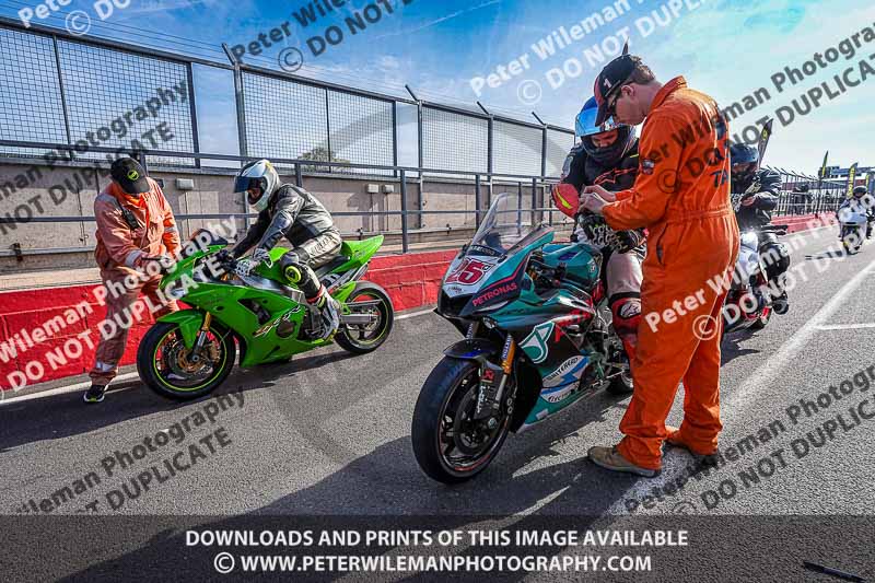 donington no limits trackday;donington park photographs;donington trackday photographs;no limits trackdays;peter wileman photography;trackday digital images;trackday photos